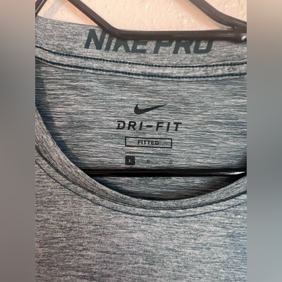 Nike Pro Heathered Blue Men's Tee - Picture 2 of 4